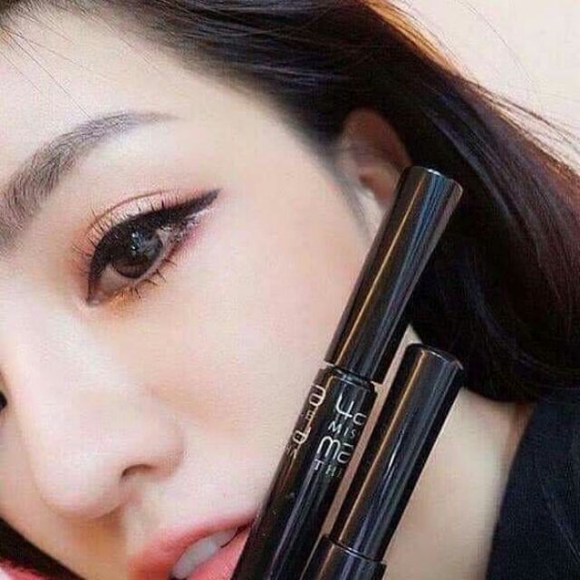 Mascara 4D của Missha