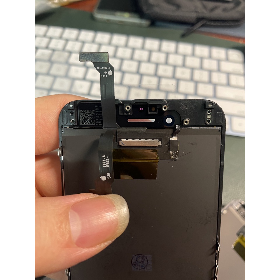 Màn hình 6 zin tặng kèm bộ sửa 8 trong 1 tự thay màn ngocthuymobile.