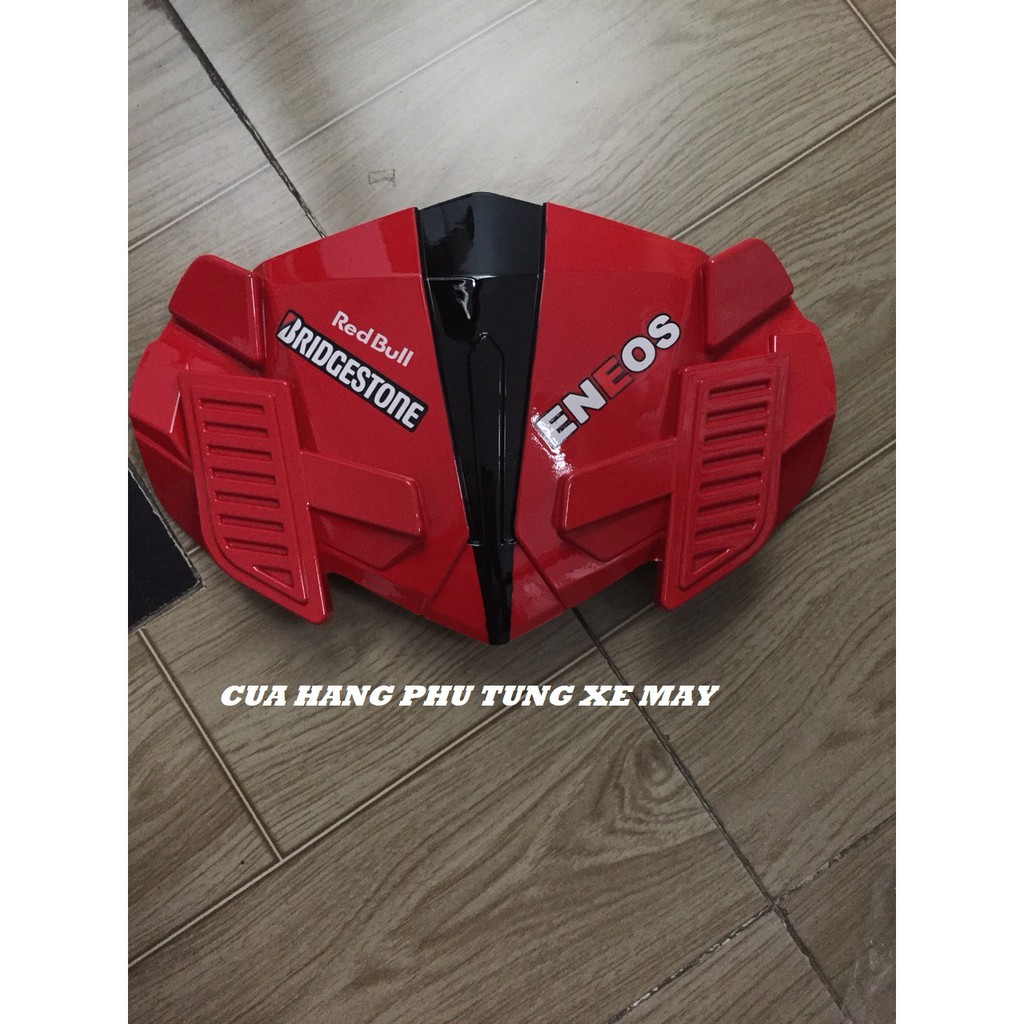 Ốp đầu đèn cho xe Exciter 150 kiểu siêu nhân