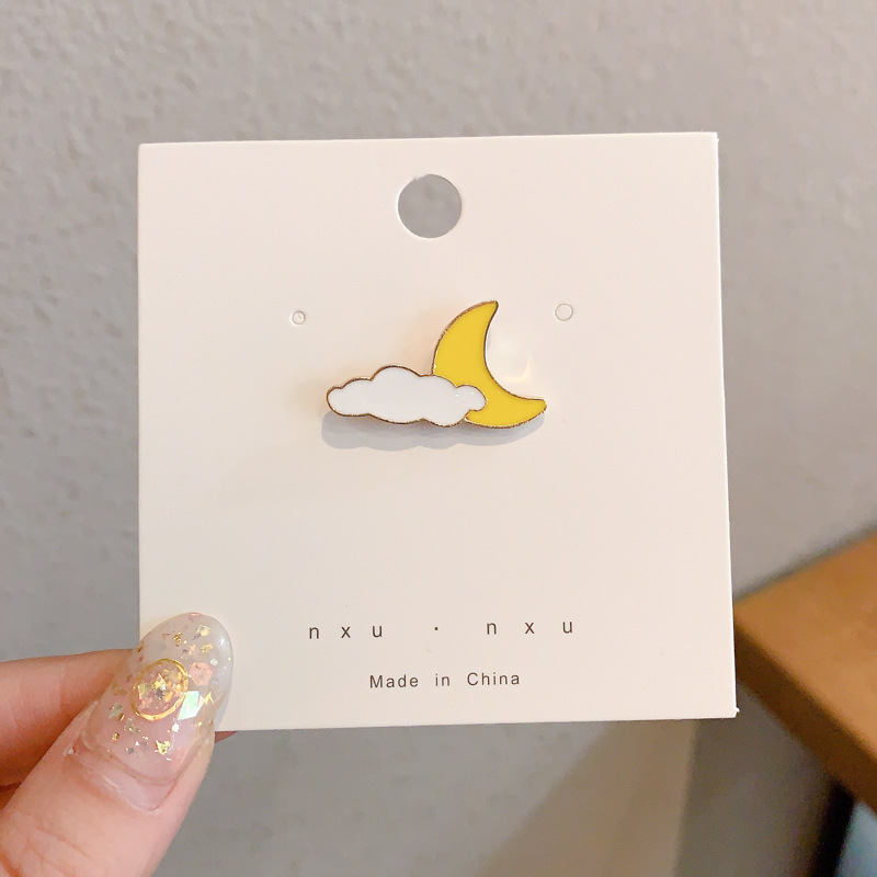 Huy Hiệu Cài Áo Họa Tiết Hoạt Hình Nhật Bản Dễ Thương