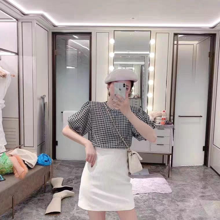 Áo vân báo bo tay bồng