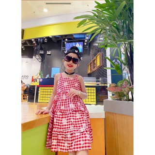 Đầm in hoa cúc nổi 3D sang chảnh