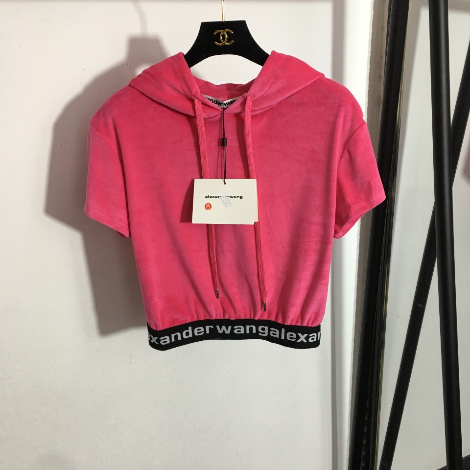 Set đồ tập nữ thời trang cao cấp Alexander Wang thiết kế màu sắc nổi bật, phong cách trẻ trung