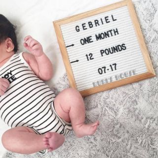 Bảng nhung viền gỗ đính chữ ( 290 kí tự kèm theo