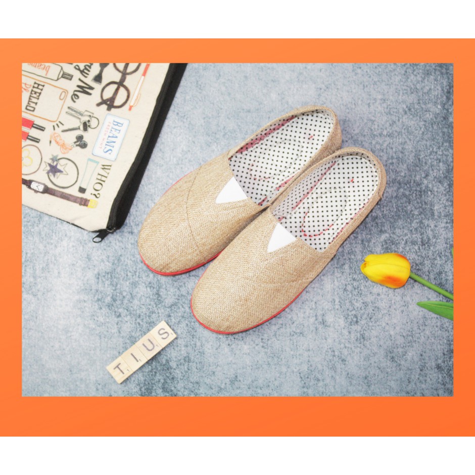 GIÀY SLIP ON VẢI BỐ NÂU