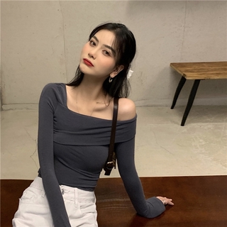 Áo Thun Nữ Tay Dài Cổ Tròn