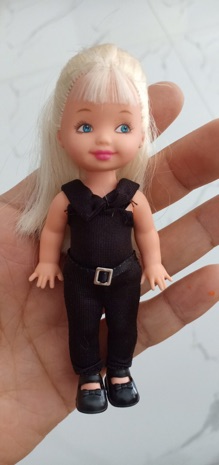 Búp bê Kelly