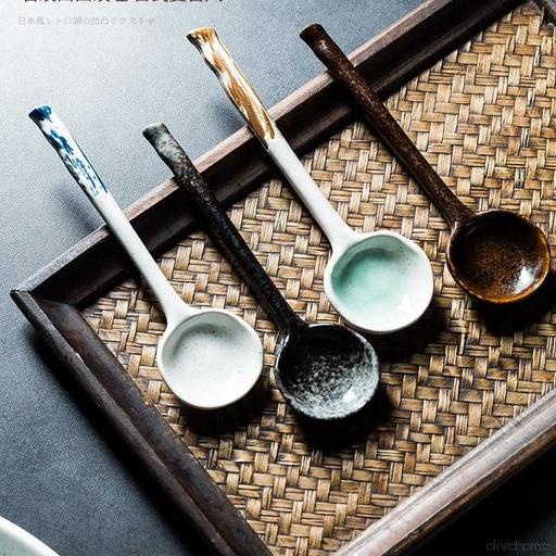 Muỗng sứ tay cầm dài thiết kế dễ thương phong cách Nhật Hàn