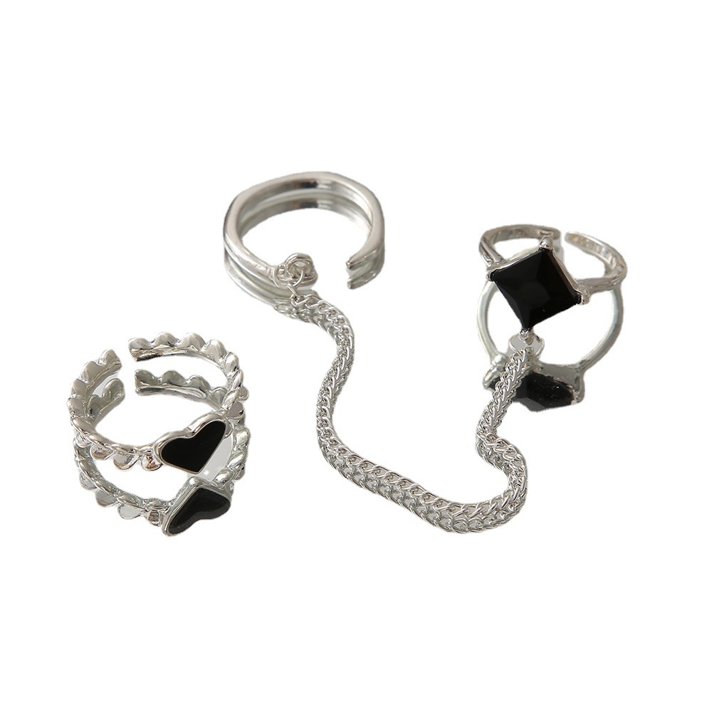 Set 2 Nhẫn Đen Mặt Vuông / Trái Tim Đính Đá Pha Lê