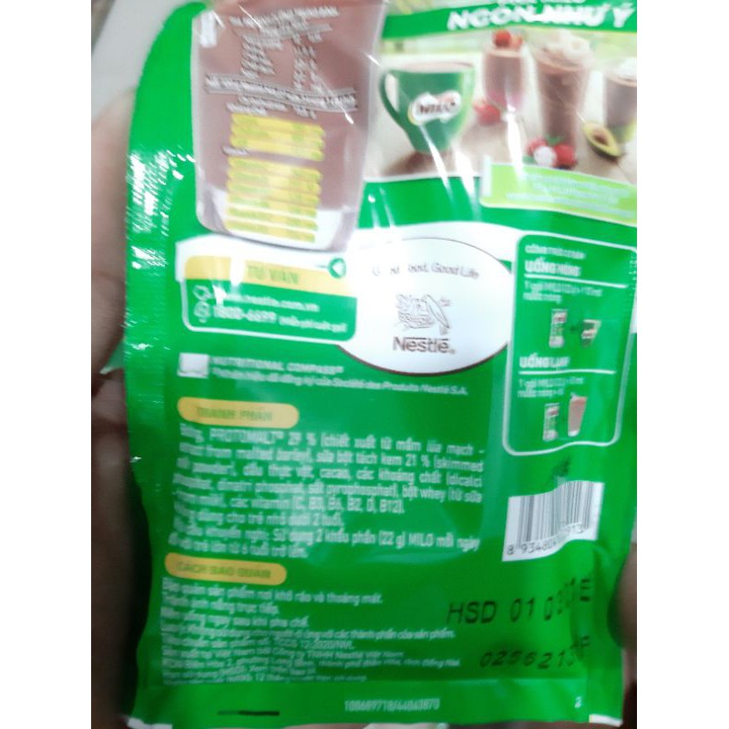 1 gói bột Milo 22g