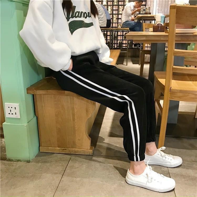 Quần Jogger Nỉ 2 Sọc