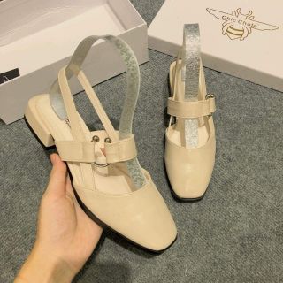 Giày vintage