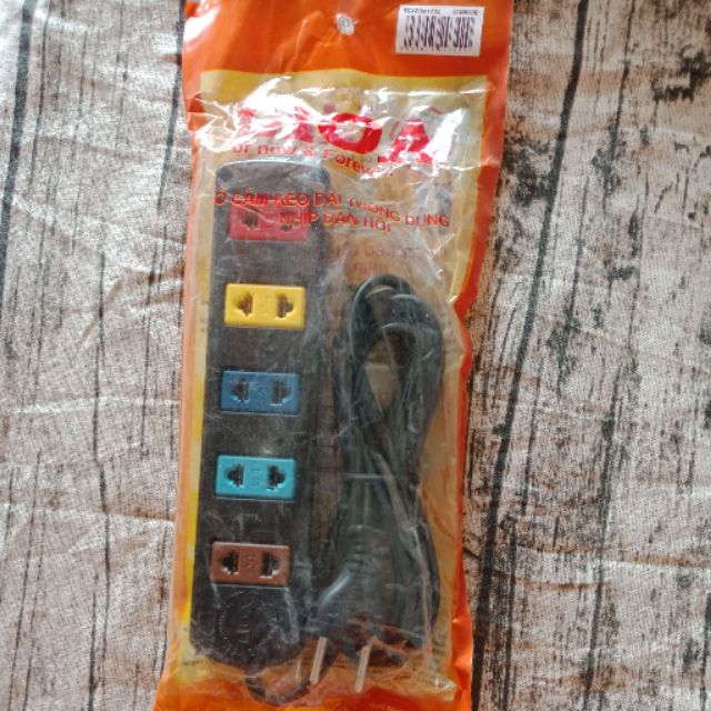 Ổ CẮM LIOA 5 Ổ DÀI 3M 5TC3