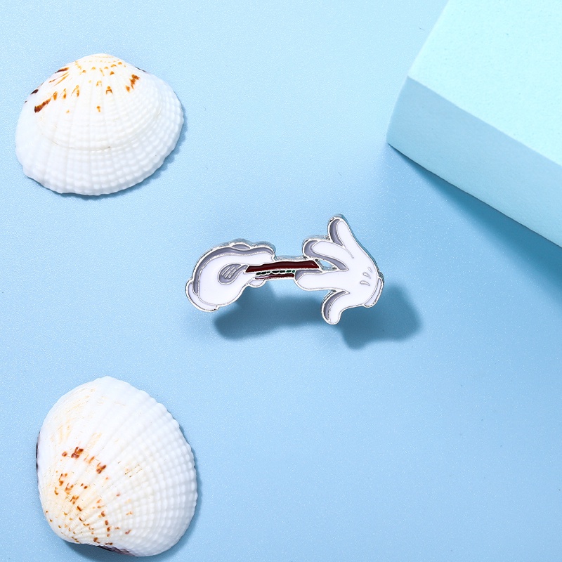 White Hands Enamel Pins  Simple Brooches Lapel Badges Cartoon Animal Jewelry Gift for Friends