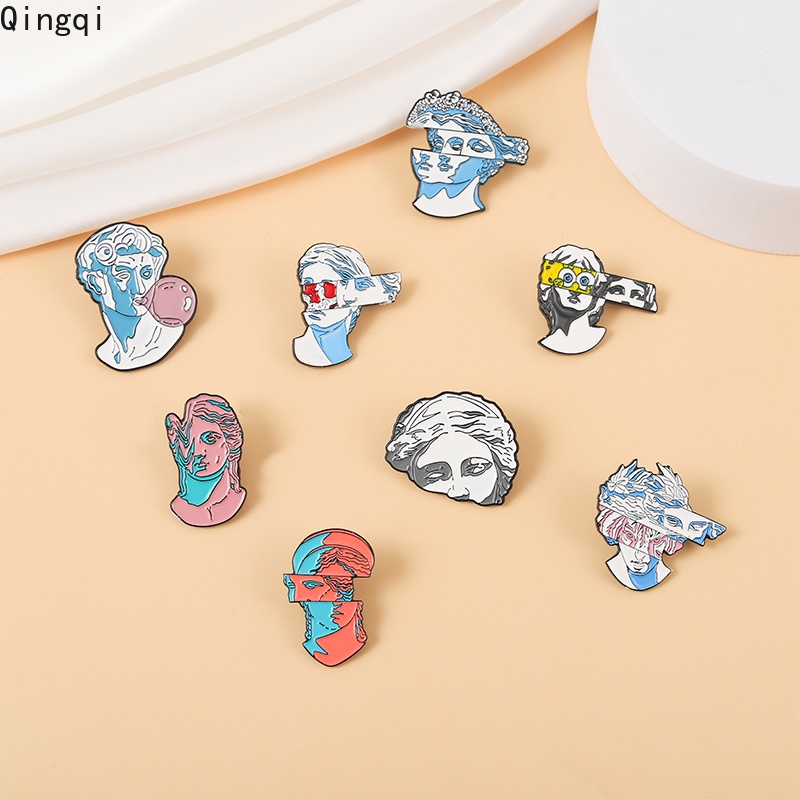 Ghim cài áo Miss Zoe hình nhân vật hoạt hình vui nhộn 8 phong cách