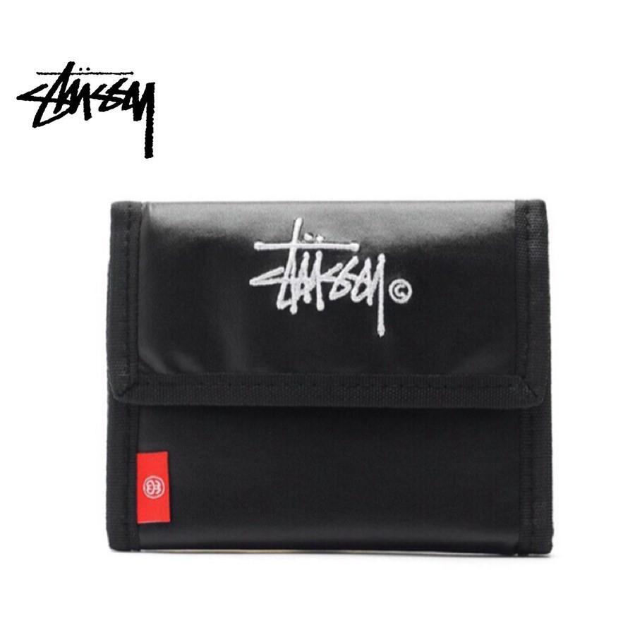 Ví ngắn thêu chữ Stussy dạng gấp dành cho cả nam và nữ