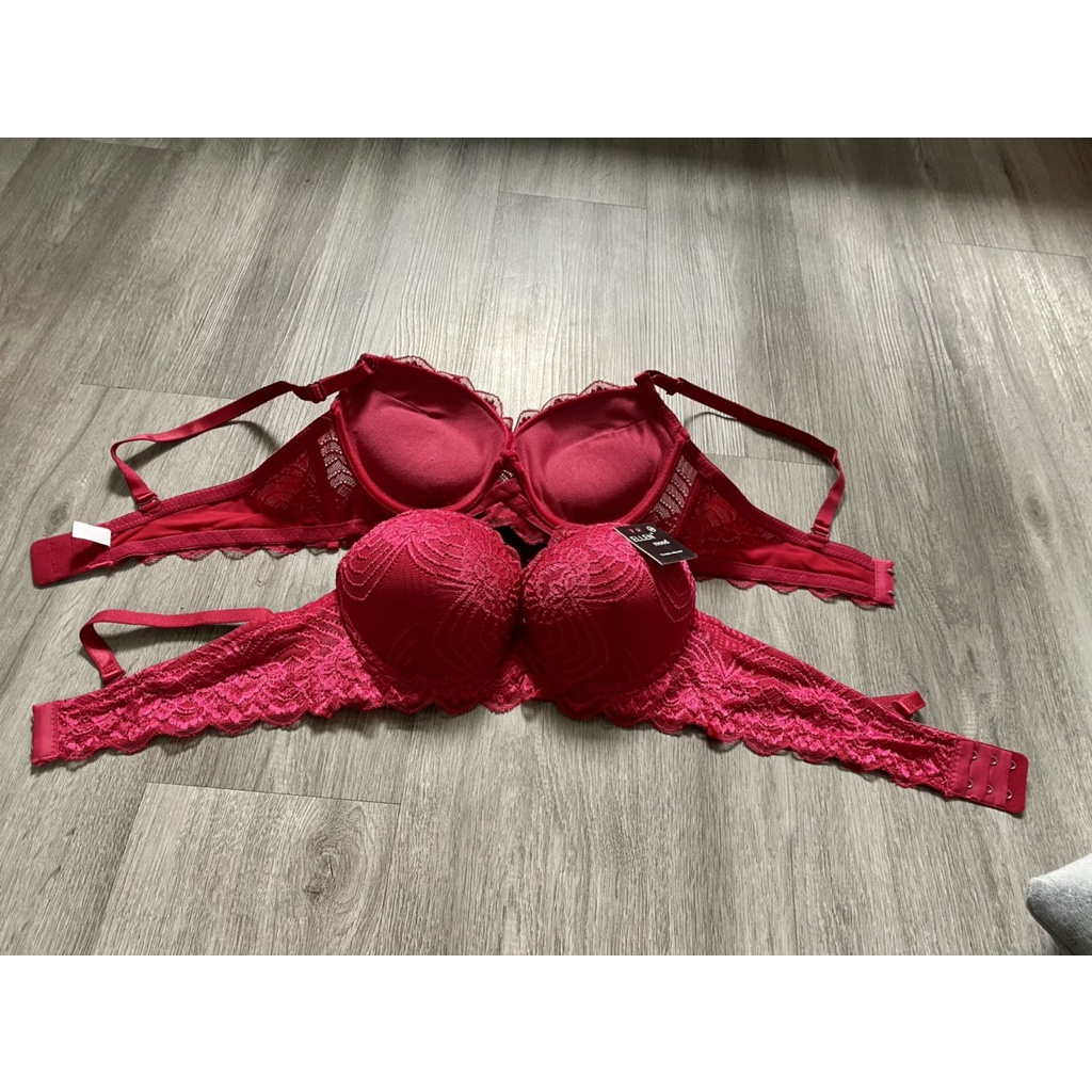 ÁO REN SIÊU NÂNG QUẢ TRÒN MÚT DÀY 4CM quả chéo, tạo khe mã A12