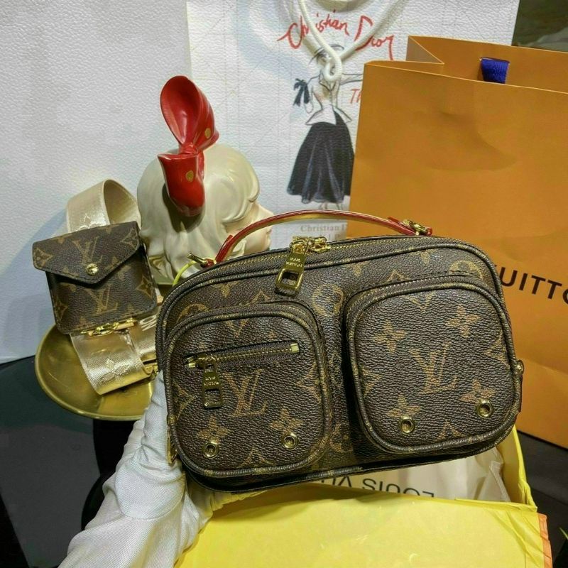 ➖ Lv hộp dáng unisex nam nữ đều có thể dùng nha