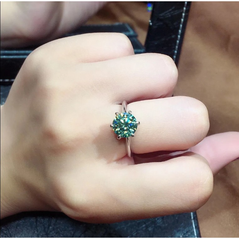 Nhẫn Bạc S925 One Carat Moissanite Sáu Prongs 8 Trái Tim 8 Mũi Tên