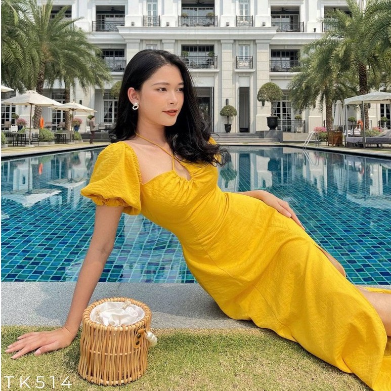 Đầm xòe xẻ tà tay phồng khoét ngực buộc dây