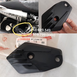 Ốp gác chân sau Nouvo 4 - LX zin chính hãng Yamaha