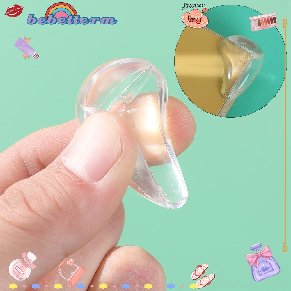 Nắp gắn góc bàn tự dính chất liệu mềm mại chống va chạm bảo vệ an toàn cho em bé có thể tái sử dụng