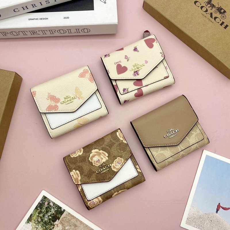 VÍ COACH NẮP BÌ THƯ