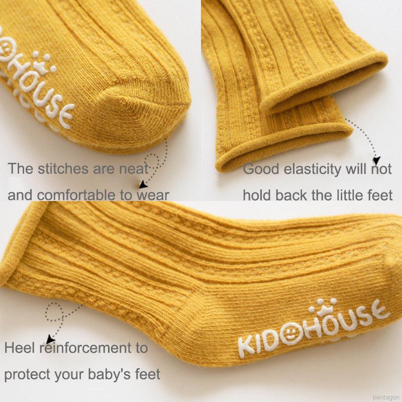 Đôi vớ đế mềm chống trượt đáng yêu dành cho trẻ sơ sinh