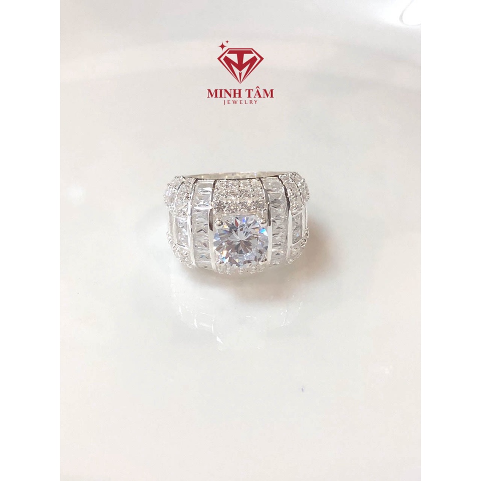 Nhẫn nam bạc 950 có lót lòng ổ đá chủ 8 ly viền đá piaget-Minh Tâm Jewelry