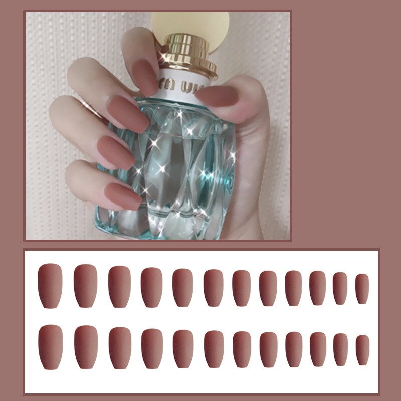 Set 24 Móng Tay Giả Trang Trí Nghệ Thuật