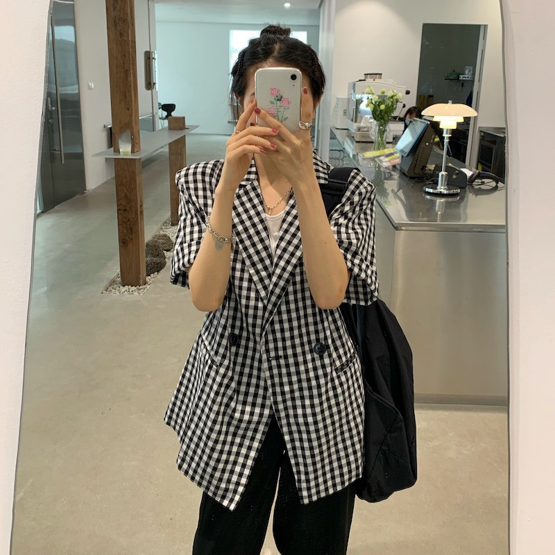 Blazer ngắn tay kẻ ca rô