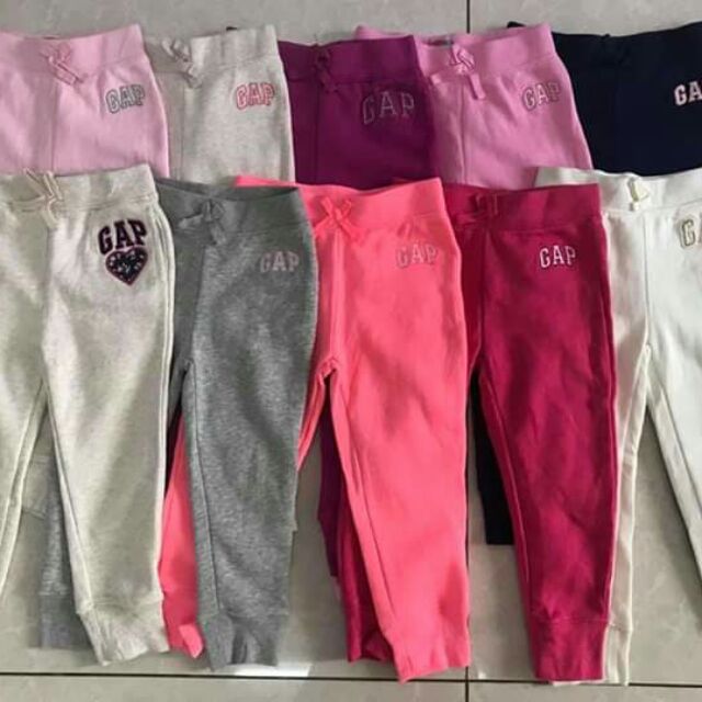 Quần nỉ bo gấu Baby Gap