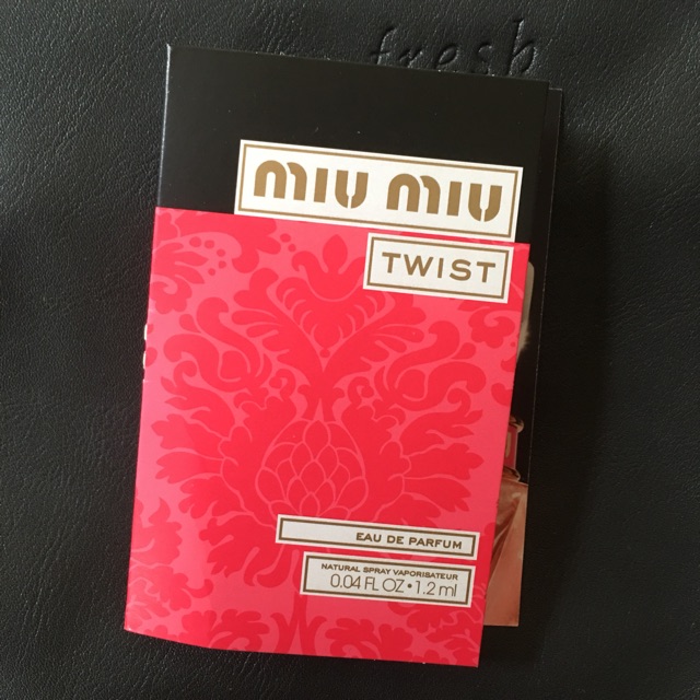 Vial nước hoa Miu Miu Twist