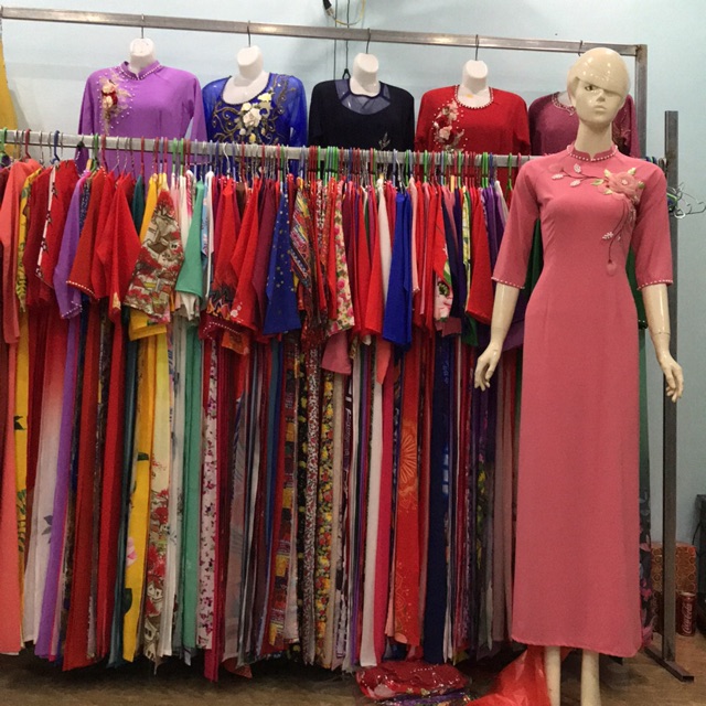 Sét hồng hoa thêu