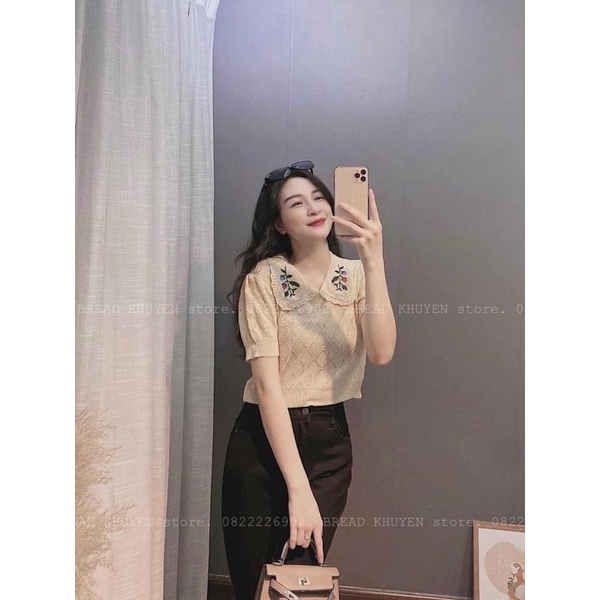 Áo len mỏng dáng croptop bo eo cổ thêu hoa Vintage