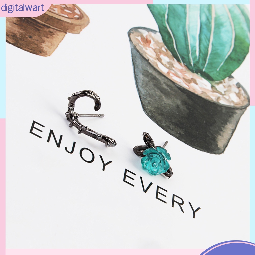 Đôi Bông Tai Hình Hoa Hồng Kiểu Dáng Trẻ Trung Cho Nữ