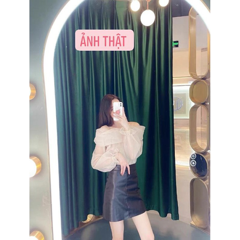 Áo trễ vai phối voan nhẹ nhàng nữ tính