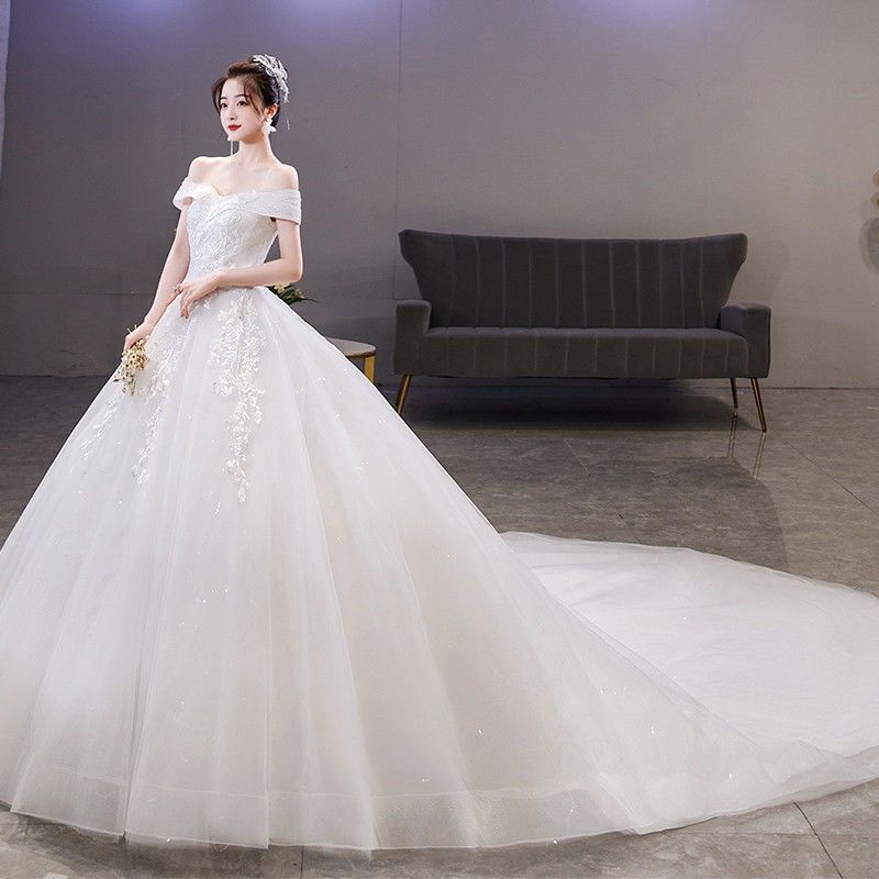 ~ ~ Đầm Cưới Dài Ngang Một Vai Phong Cách Cung Điện Pháp Nhẹ Nhàng Đơn Giản Phong Cách Mới 2024