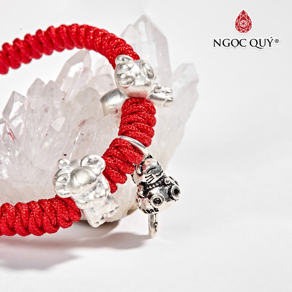 Vòng Thắt Dây Đỏ Tam Hợp Quý Nhân - Ngọc Quý