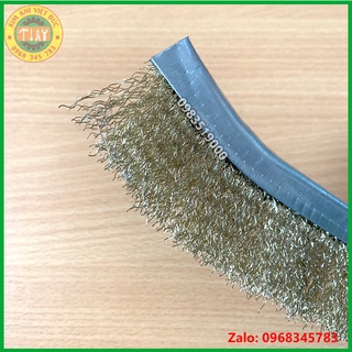 Bàn chải sắt đánh rỉ màu đỏ
