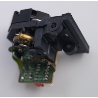 MẮT LASER ĐỌC ĐĨA CD KSS-210A