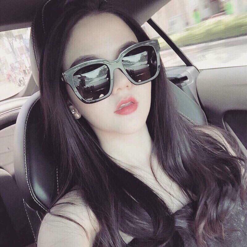 Kính Mát Thời Trang Nam Chữ V Bắt Sắt Đang Hot KM2050 | BigBuy360 - bigbuy360.vn