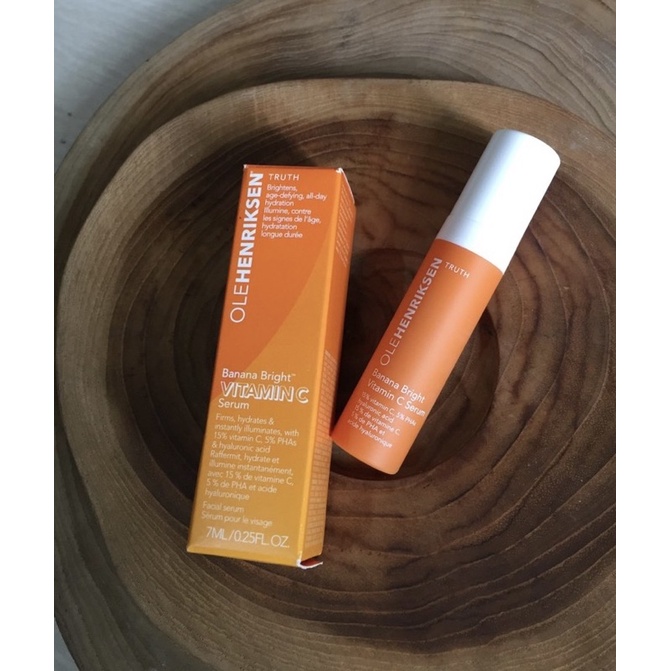 OLE HENRIKSEN Banana Bright Vitamin C Serum sáng da, mờ thâm