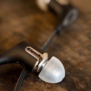 Tai nghe Bluetooth Klipsch R6