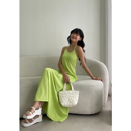 Đầm Ôm Chất Thun Gân Cổ Yếm Udon Maxi Dress - Gingerbear