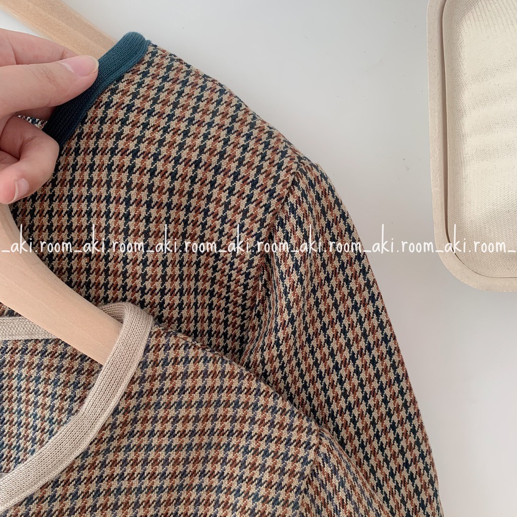 Áo khoác vest hai lớp kẻ hai màu dáng ngắn cổ tròn | BigBuy360 - bigbuy360.vn