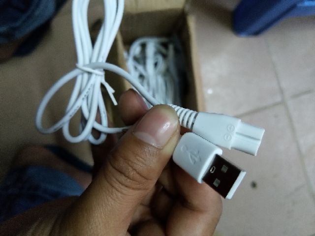 Dây Sạc Usb cho tông đơ Wahl-Jame-kemei-Codos...