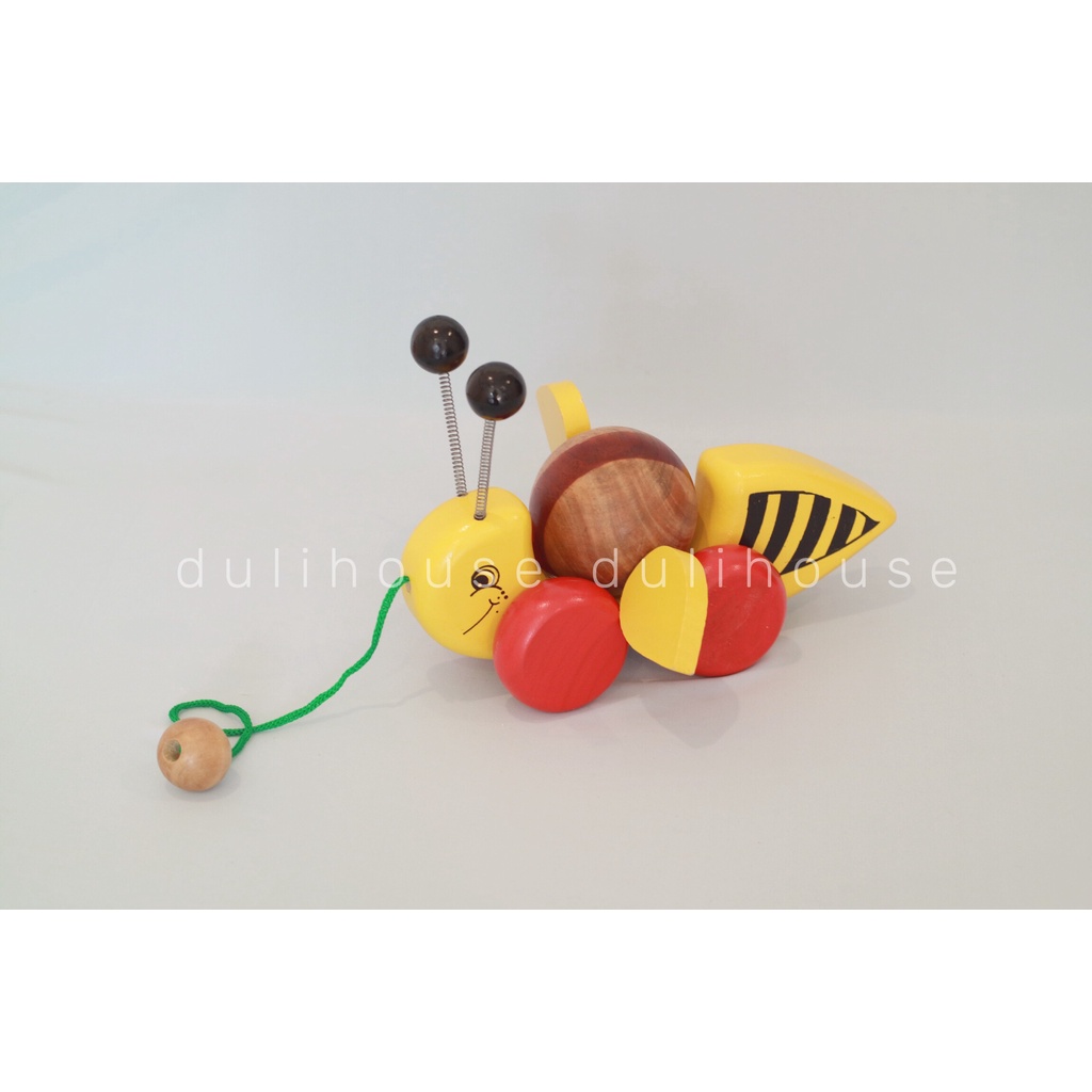 Đồ chơi Gỗ chú ong kéo dây - Hỗ trợ bé phân biệt màu sắc &amp; nhận biết thế giới động vật, hàng Việt Nam chất lượng cao