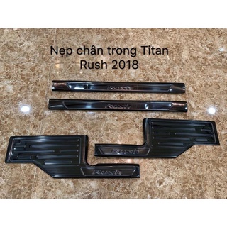 Ốp bậc cửa toyota rush 2018 2019 2020 2021 mẫu titan