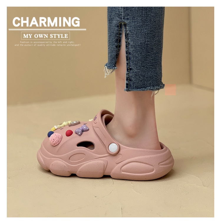 Dép Lê Cross Nữ Dáng Con Ếch Đế Dày Kèm Stiker Dễ Thương Màu Đen Xanh Be Full Tag Box Tiện Lợi Dễ Đi Nhẹ Chân Mẫu Mới